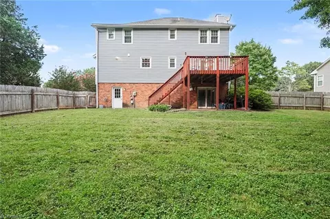 Exterior - 6005 Stone Bluff Dr, Clemmons, NC 27012 photo 6 of 9