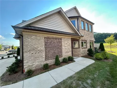 Exterior - 4743 Willowstone Dr, High Point, NC 27265 photo 9 of 10