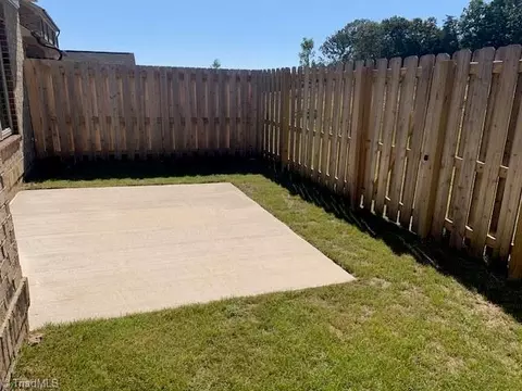 Exterior - 4743 Willowstone Dr, High Point, NC 27265 photo 6 of 10