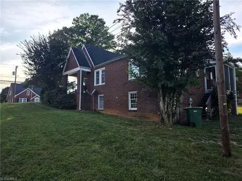 Exterior - 607 Main St W, Pilot Mountain, NC 27041 photo 4 of 12