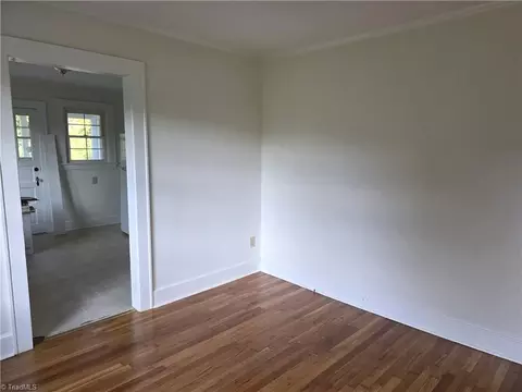 Living - 607 Main St W, Pilot Mountain, NC 27041 photo 7 of 9
