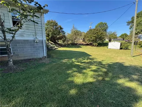 Exterior - 200 King St W, King, NC 27021 photo 14 of 17