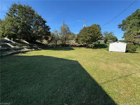 Exterior - 200 King St W, King, NC 27021 photo 16 of 17