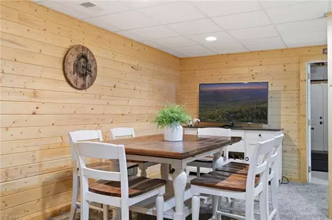 Dining - 2235 Buck Mountain Rd, Purlear, NC 28665 photo 3 of 3