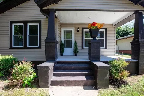 Exterior - 208 Underhill St, High Point, NC 27260 photo 3 of 3