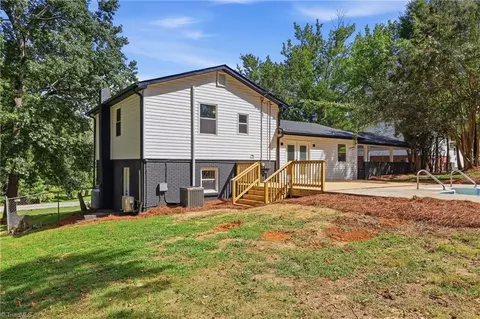Exterior - 5519 Windemere Cir, Trinity, NC 27370 photo 5 of 8