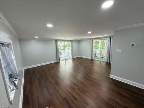Living - 3950 Cole Ave, High Point, NC 27265 photo 3 of 8