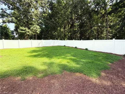 Exterior - 3950 Cole Ave, High Point, NC 27265 photo 3 of 11