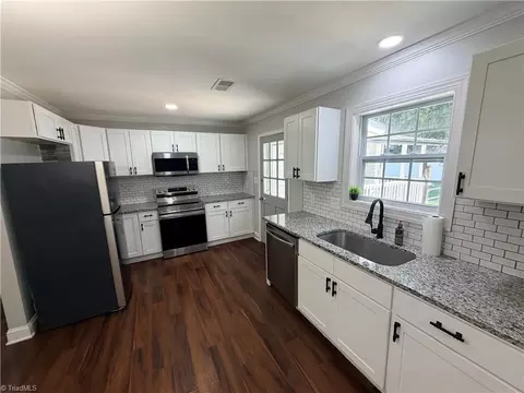Kitchen - 3950 Cole Ave, High Point, NC 27265 photo 4 of 4