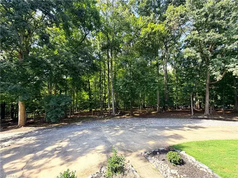 Exterior - 3950 Cole Ave, High Point, NC 27265 photo 9 of 11
