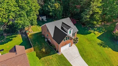 View/Area - 2729 Red Run Ct, High Point, NC 27265 photo 1 of 2