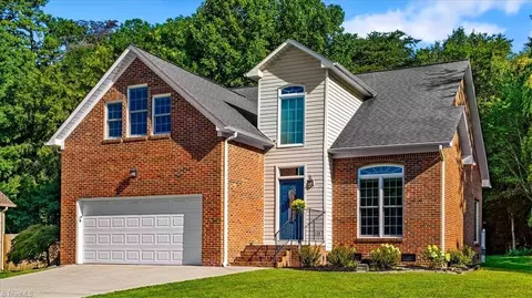 Exterior - 2729 Red Run Ct, High Point, NC 27265 photo 2 of 10