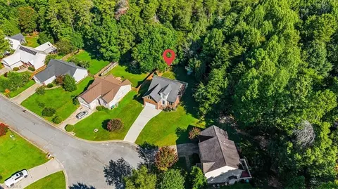 View/Area - 2729 Red Run Ct, High Point, NC 27265 photo 2 of 2