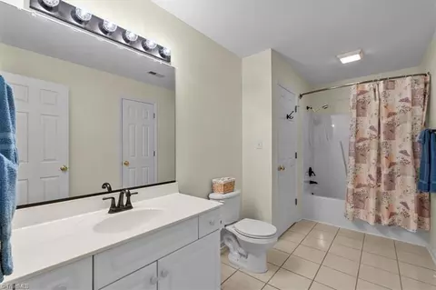Bath - 2729 Red Run Ct, High Point, NC 27265 photo 4 of 4