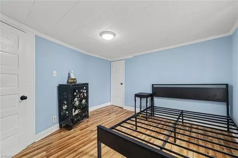 Bedroom - 307 Vail Ave, High Point, NC 27260 photo 4 of 6