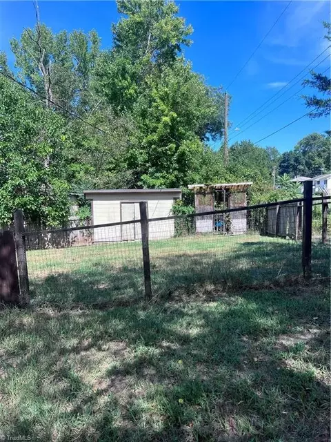 Exterior - 6112 Meadowbrook Dr, Trinity, NC 27370 photo 3 of 5