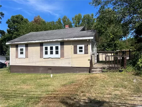 Exterior - 6112 Meadowbrook Dr, Trinity, NC 27370 photo 2 of 5
