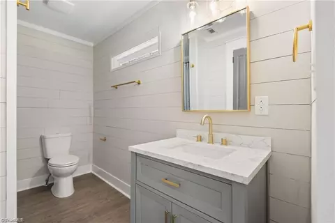 Bath - 331 Grubb Dr, Denton, NC 27239 photo 2 of 4