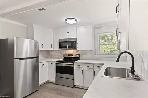 Kitchen - 331 Grubb Dr, Denton, NC 27239 photo 1 of 2
