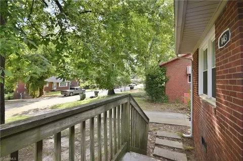 Exterior - 843 Willow Pl, High Point, NC 27260 photo 5 of 6