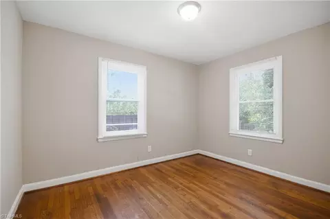 Bedroom - 843 Willow Pl, High Point, NC 27260 photo 10 of 11