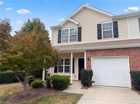 834 Central Park Ave, Greensboro, NC 27407