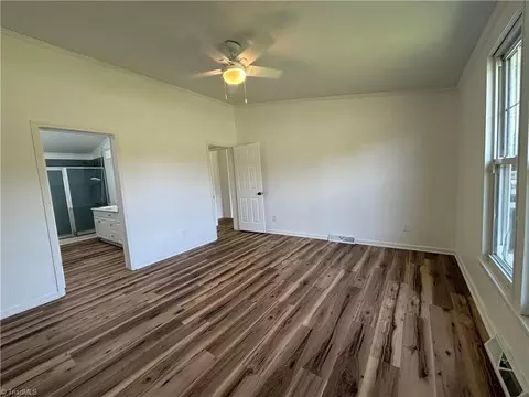 150 Springfield Rd, Pilot Mountain, NC 27041 photo 16