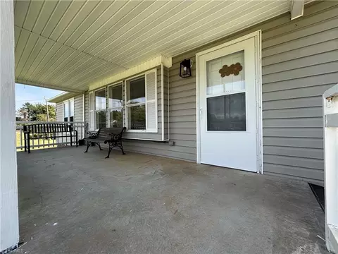 150 Springfield Rd, Pilot Mountain, NC 27041 photo 4