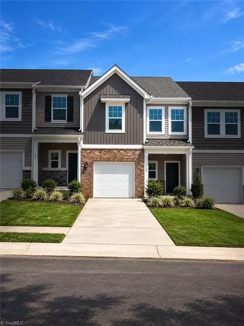 413 Dandelion Ct, Mebane, NC 27302