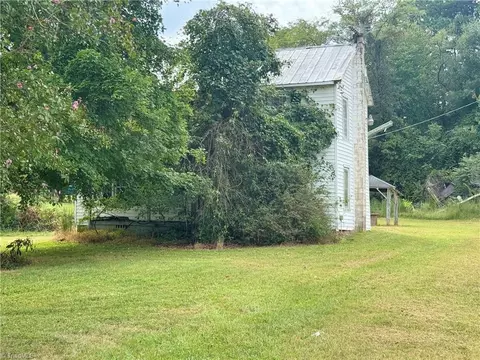 207 Payne Rd N, Winston Salem, NC 27127