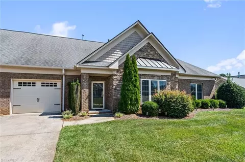 Exterior - 4318 Rockledge Ln, Thomasville, NC 27360 photo 6 of 6