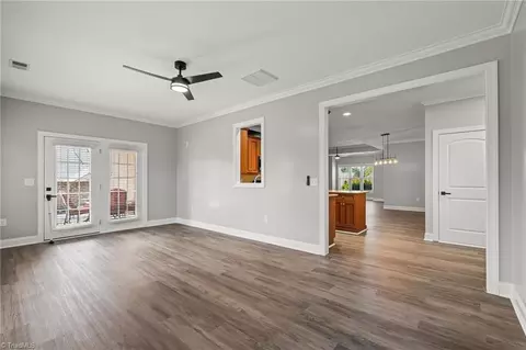Living - 4318 Rockledge Ln, Thomasville, NC 27360 photo 7 of 7