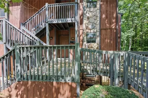 803 Aspen Trl, Winston Salem, NC 27106