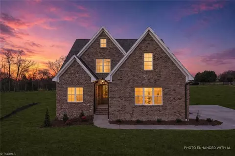 174 Orchard Grass Ct, Mocksville, NC 27028