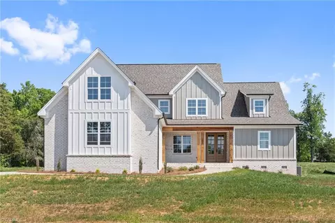 188 Orchard Grass Ct, Mocksville, NC 27028