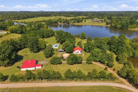 230 Staya Way, Mocksville, NC 27028