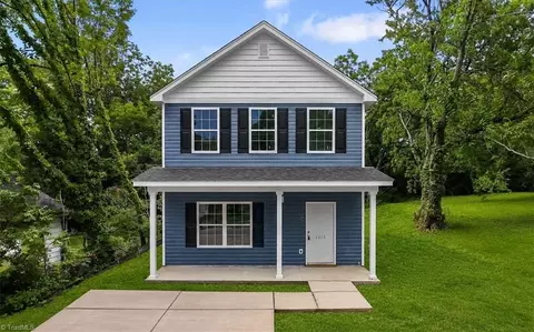 1215 R C Baldwin Ave, High Point, NC 27260