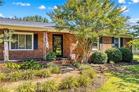 Exterior - 230 Old Farm Rd E, Salisbury, NC 28146 photo 5 of 22