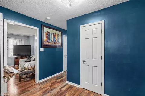 Entry Way - 230 Old Farm Rd E, Salisbury, NC 28146 photo 2 of 3