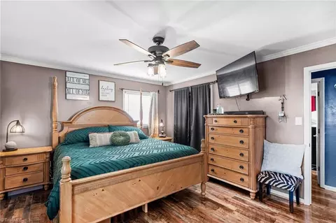 Bedroom - 230 Old Farm Rd E, Salisbury, NC 28146 photo 2 of 9