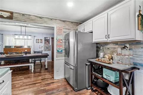 Kitchen - 230 Old Farm Rd E, Salisbury, NC 28146 photo 4 of 4