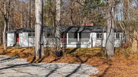 3913 Tarpon Rd, Pleasant Garden, NC 27313