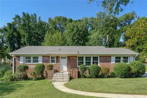3401 Kenmore St, Greensboro, NC 27408
