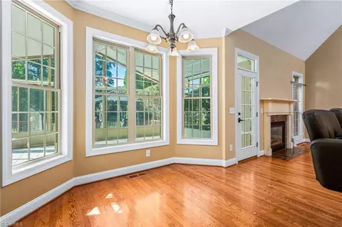 Living - 7479 Fox Chase Dr, Trinity, NC 27370 photo 4 of 6