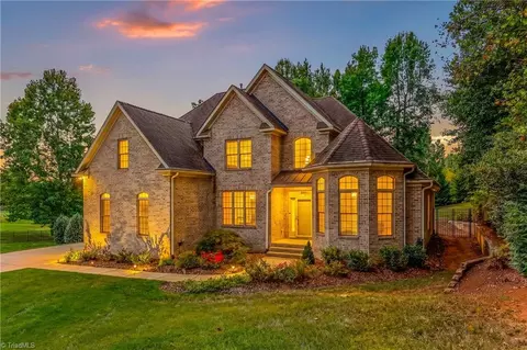 Exterior - 7479 Fox Chase Dr, Trinity, NC 27370 photo 2 of 16