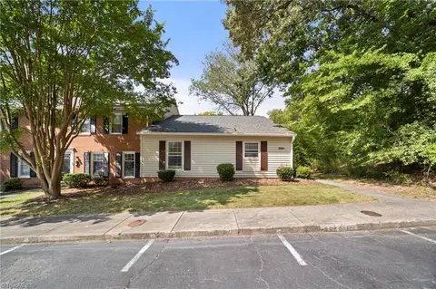 3959 Valley Ct #F, Winston Salem, NC 27106
