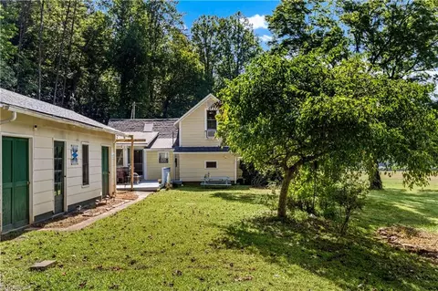 Exterior - 650 Carson Creek Rd, Lowgap, NC 27024 photo 5 of 15