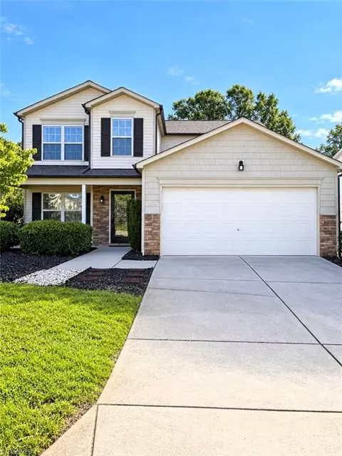 4562 Westhill Pl, Kernersville, NC 27284