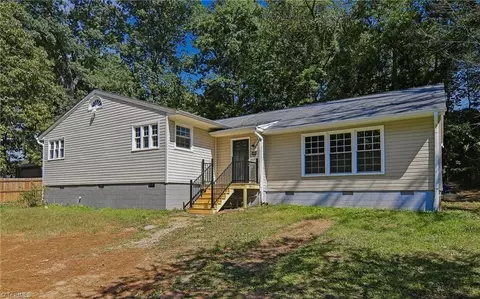 503 Lindbergh St, Winston Salem, NC 27104