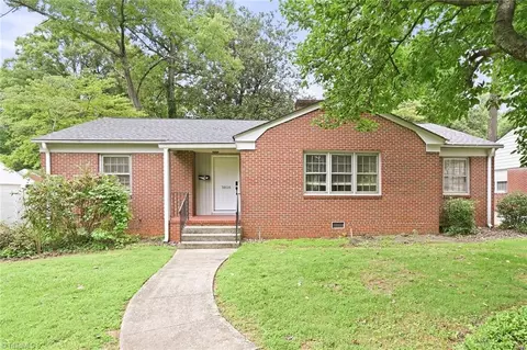 3816 Kirby Dr, Greensboro, NC 27403
